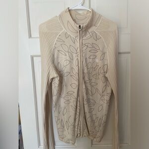North face white pattern sweater full zip
